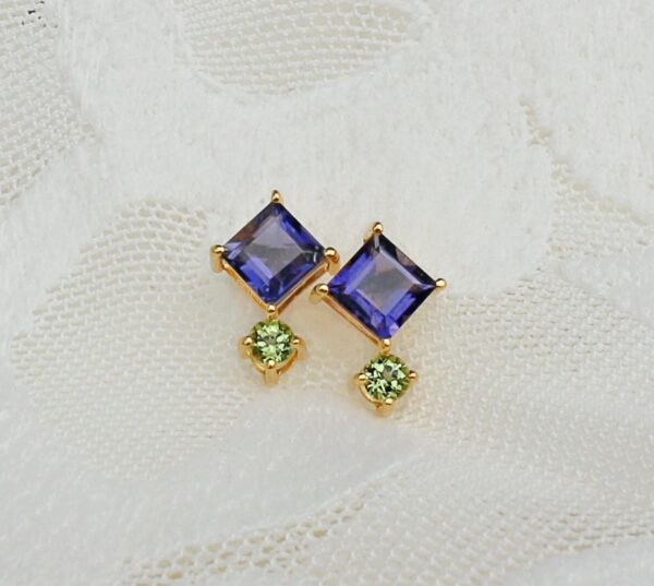 Iolite & Peridot 14K Solid Gold Toi Et Moi Earstuds