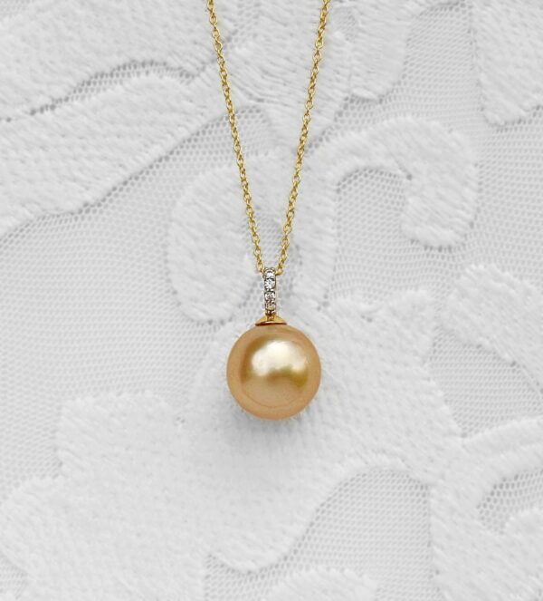 South Sea Pearl Round 14K Solid Gold Necklace